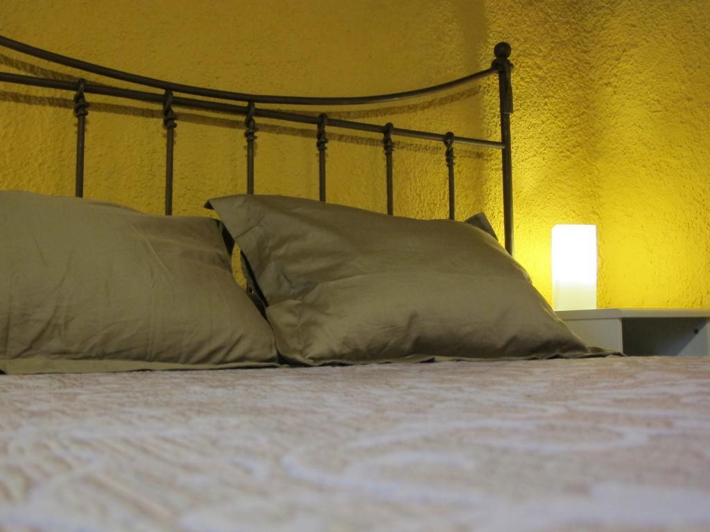 Can Janot Vila Olot Exterior foto